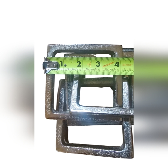 Modern Distressed Silver Geometric Home Decor 4 Square Links 4.15"Sq x 18" Long - Picture 6 of 6